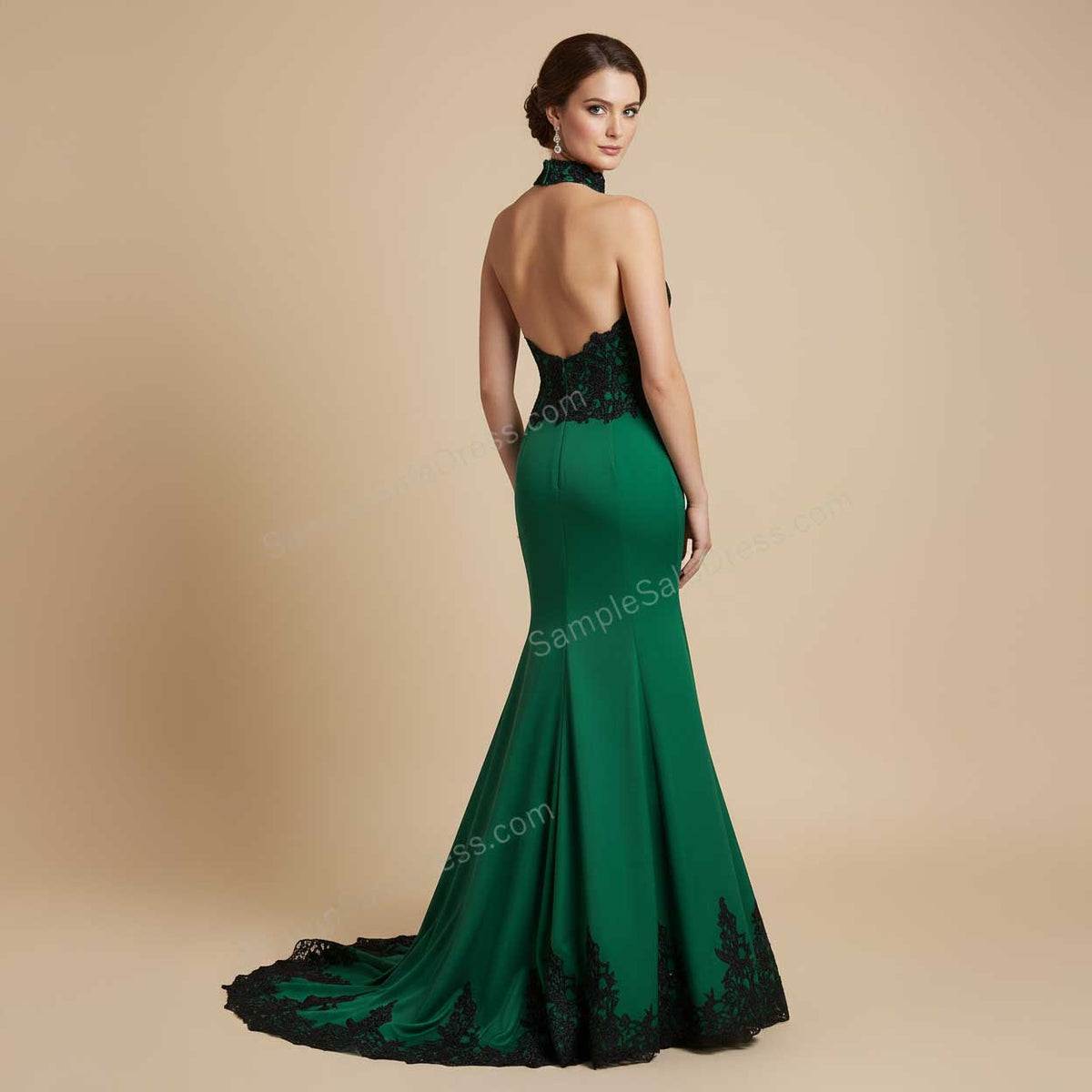 Elegant Black Lace Green Halter Lace Mermaid Prom Evening Dress