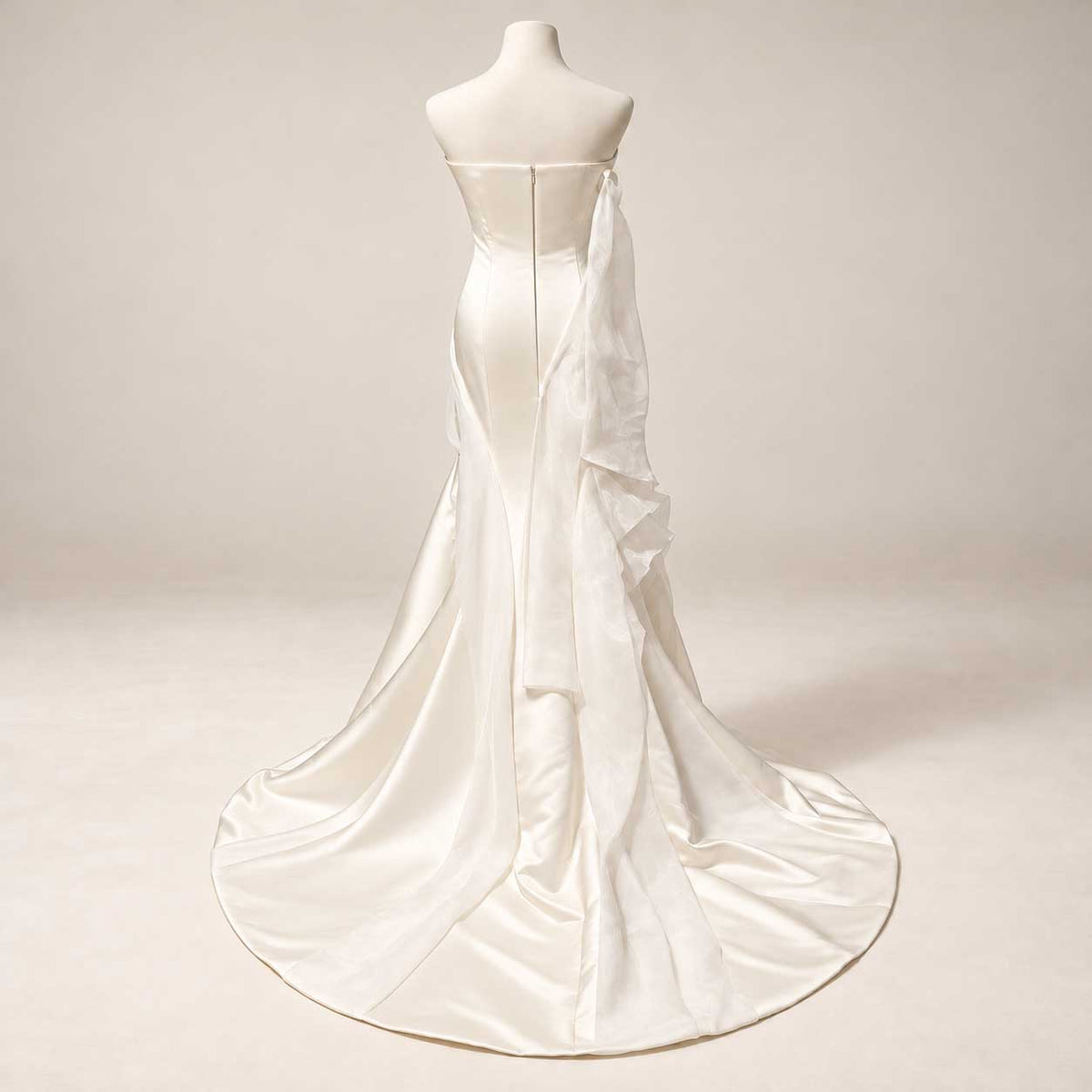 Ivory Strapless Satin Mermaid Wedding Dress with Organza Bow – Size 0