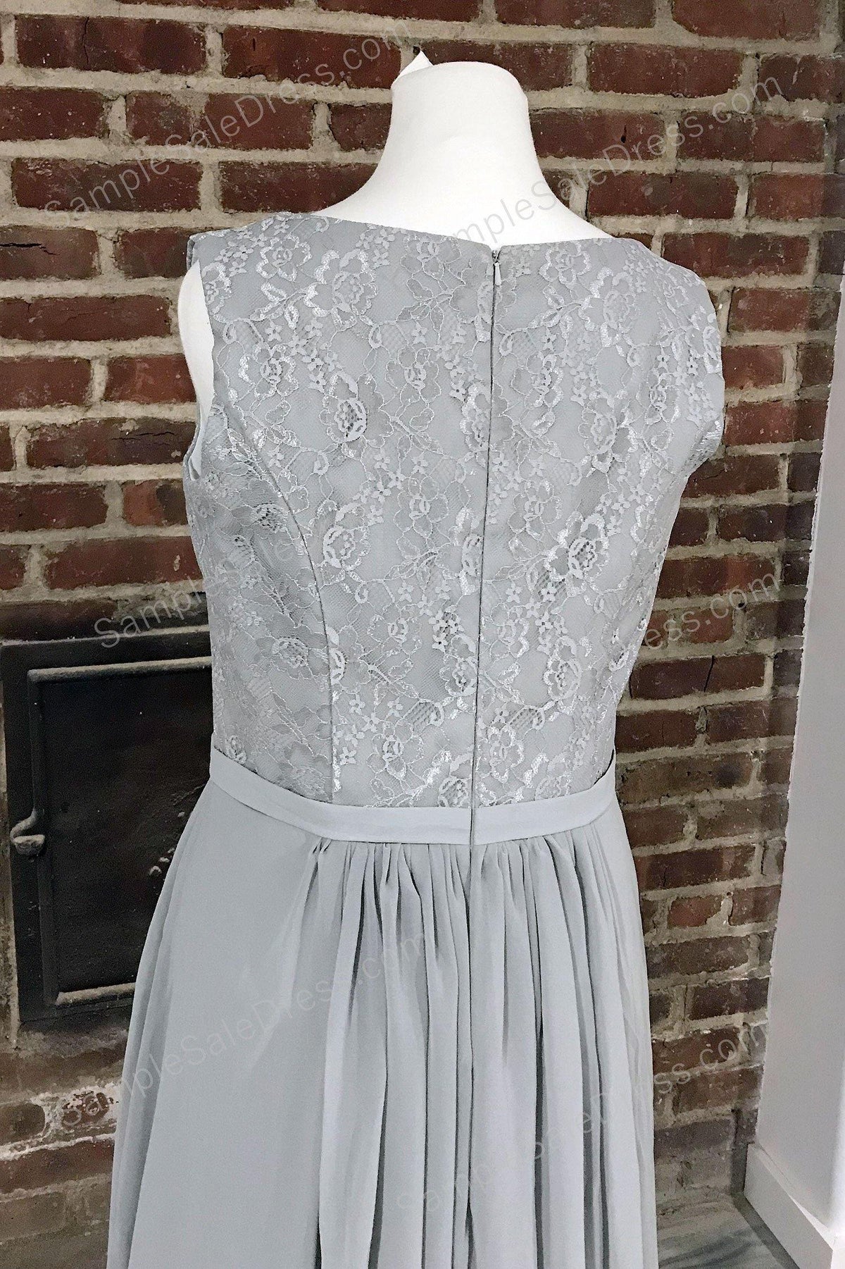 Long Chiffon Gray Sleeveless Formal Evening Gown