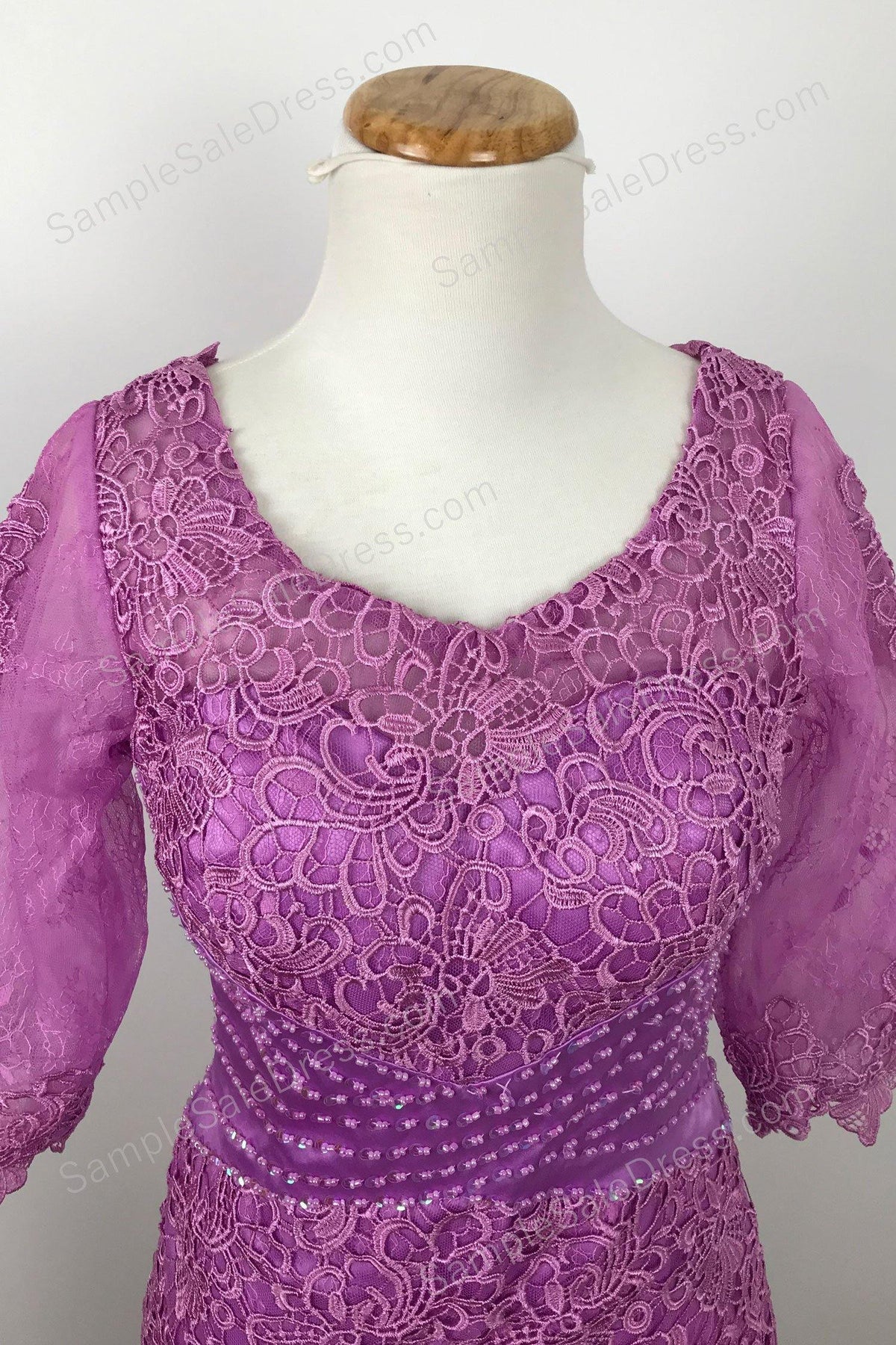 Elegant Magenta Lace Mother of Bride Groom Dress