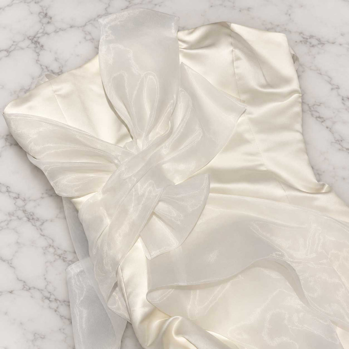 Ivory Strapless Satin Mermaid Wedding Dress with Organza Bow – Size 0