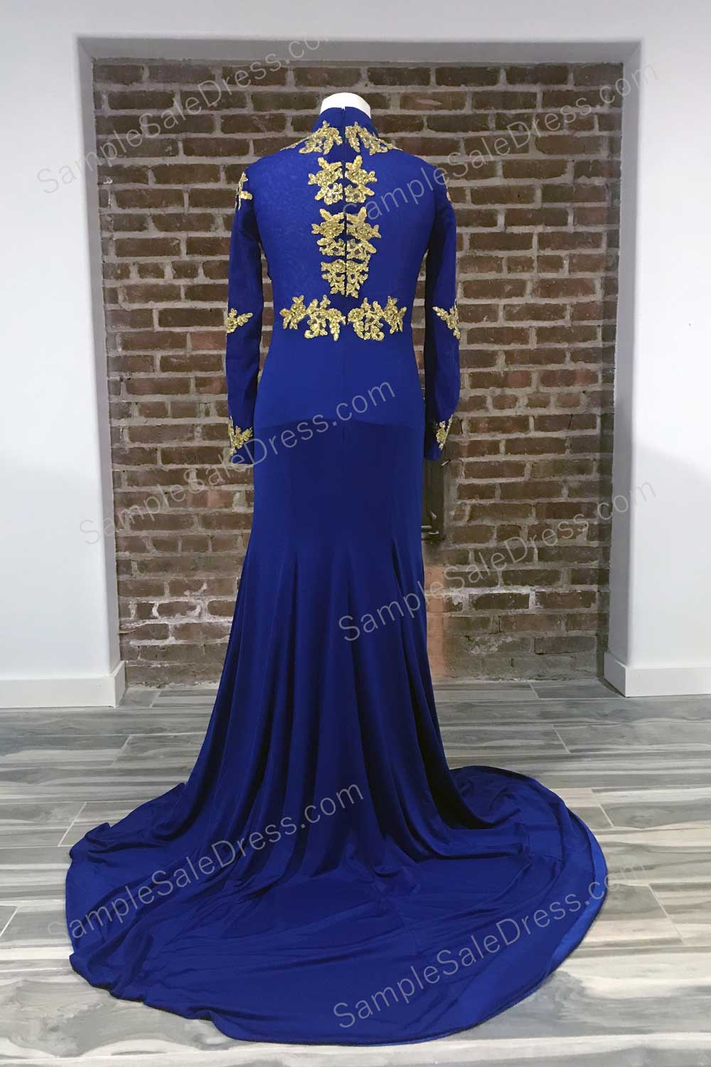 New Royal Blue Mermaid Prom Dresses Long Sleeves Flowers Gold Appliques  Deep V Neck Black Girls Evening Party Gownspro Color Black US Size 14