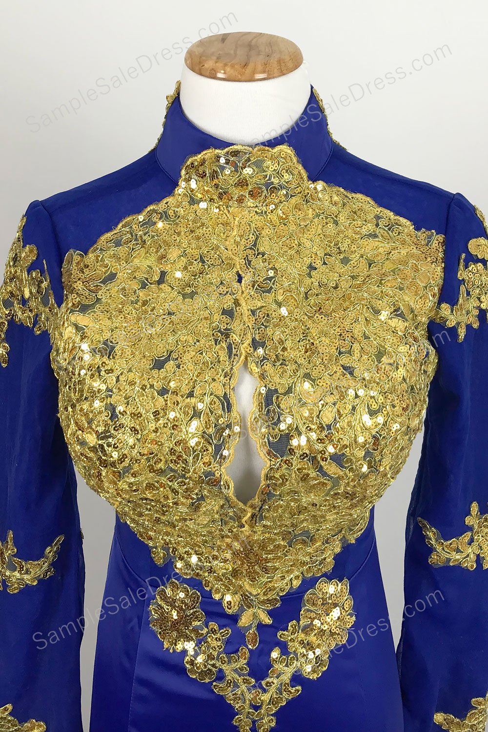 royal-blue-gold-lace-mermaid-prom-dress-with-side-slit